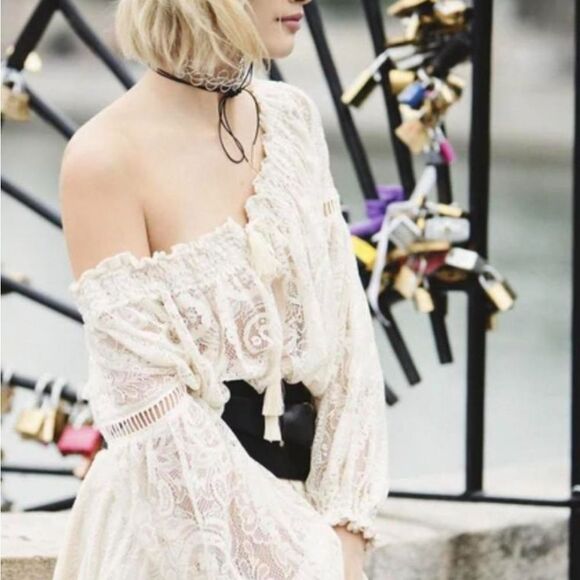 Spell Rhiannon blouse M/L - Picture 1 of 3